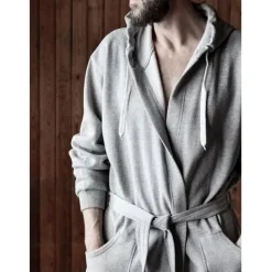 College Robe Kosta Linnewäfveri