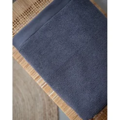 Enzo badlakan