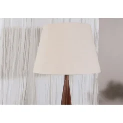 Kona golvlampa