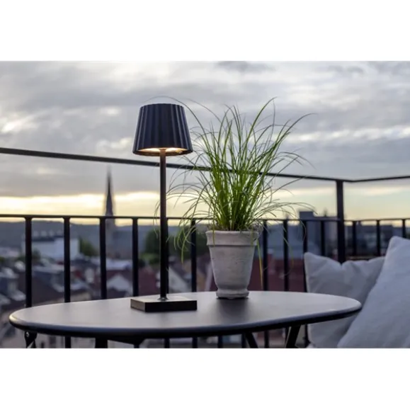 Maia bordslampa uppladdningsbar